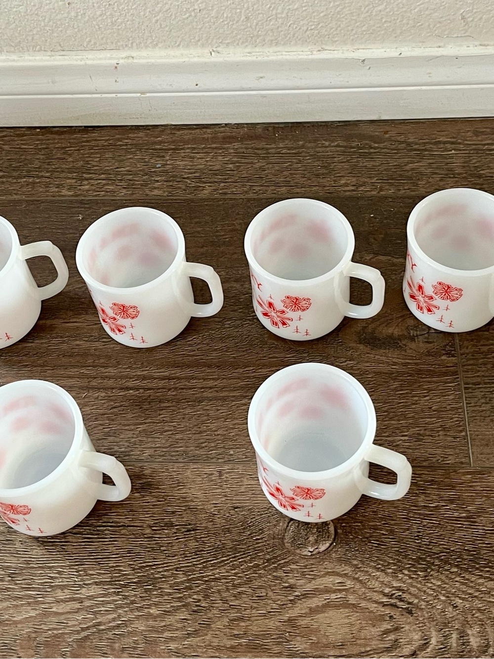 1960 Fire-King Tom & Jerry Bowl Milk Glass And 7 Mugs - Picture 12 of 15